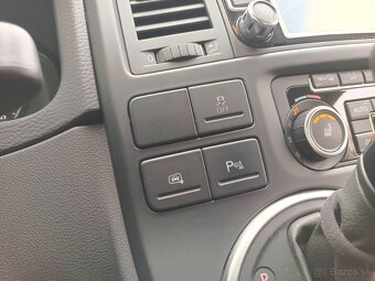 VW Multivan 2.0TDI 132kW DSG 7-míst - záruka Autodraft - 15