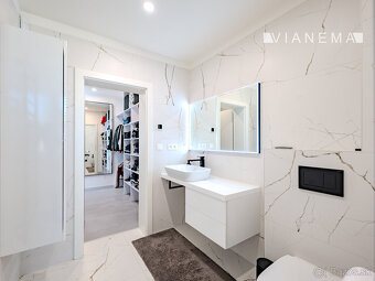 IBA U NÁSNa predaj 4i rodinný dom, 588m2, Trenčianská Turná - 15