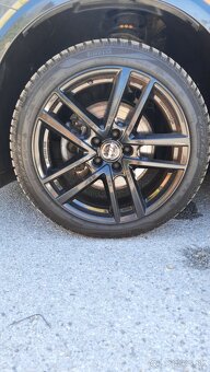 Predám  Audi Q2 35 2.0 TDI quattro S tronic - 15