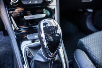 Opel Astra Sport Tourer ST 1.6 CDTI - 15