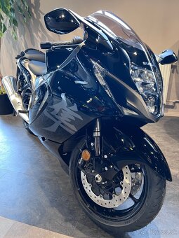 Suzuki HAYABUSA GSX 1300 R 2025 - 15