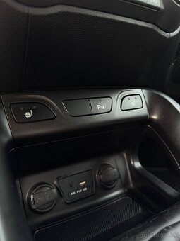 HYUNDAI IX35 2.0CRDI 4X4 - 15