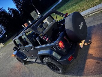 Jeep Wrangler 2.8CRd Sahara automat - 15