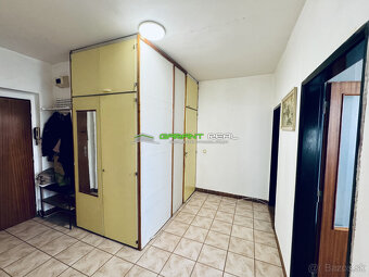 Predaj 3-izb. tehlový byt 90 m2, 2 loggie, Nábrežná ul. - 15