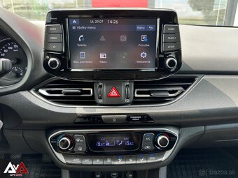 Hyundai i30 CW 1.5 T-GDi mHEV iMT Family, 130 540km, SR - 15