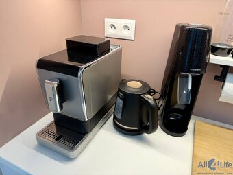 APARTMÁN - Komplet na mieru moderne zariadený s terasou v Hr - 15