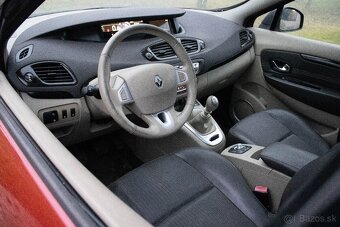 Renault Grand Scénic 1.9 dCi 96kW 7-miestne 2011 - 15