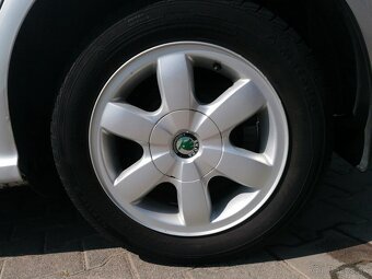 Škoda fabia 1.4 mpi - 15