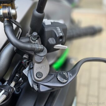Kawasaki ZH2 SE - 200 koní,  Brembo brzdy + el. podvozok - 15