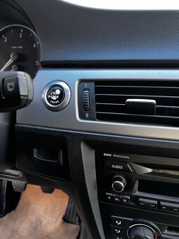 BMW e91 320d - 15