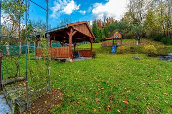 Nádherný vidiecky dom Prakovce, pod lesom, reko+zariadený - 15