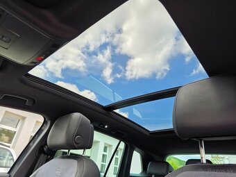 VW TIGUAN R-LINE r.v. 2024 2.0 CRTDI 110KW 4X4 DSG FUL VÝBAV - 15