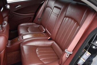 Mercedes-Benz CLS Sedan 350 CGI Blue Elegance - 15