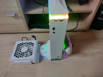 Predám Xbox series S - 15