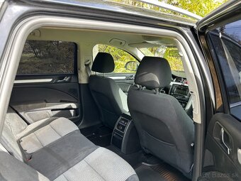 Škoda Superb 2 Combi 2.0 TDI 103Kw 2010 Elegance - 15
