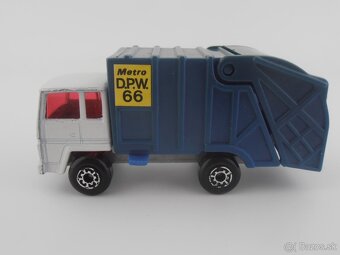Dodge Cattle Truck, Refuse Truck - 15