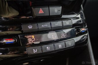 Peugeot 2008 1.2 PureTech Style | SK pôvod | Po rozvodoch - 15