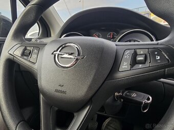 Opel Astra 1.4 Selection 74kW 100HP M5 Rezervované - 15