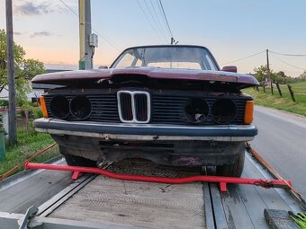 BMW e21 - 15