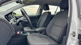 Volkswagen Golf e - 15