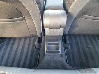 Škoda Fabia 1.0 TSi 95k M5 Team (benzin) - 15