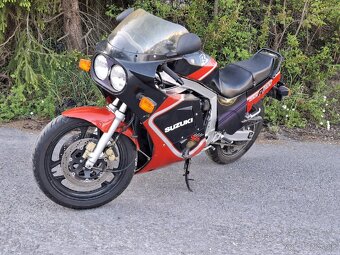 Suzuki GSX-R 1100 1986 - 15