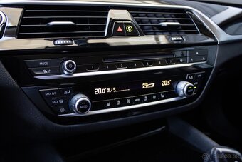 BMW Rad 5 Touring 520d xDrive A/T - 15