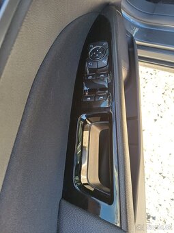 Ford Mondeo Combi 2.0 TDCi Duratorq (Manual) - 15