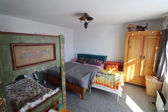 Dve tradičné Liptovské drevenice vedľa seba – Malé Borové - 15