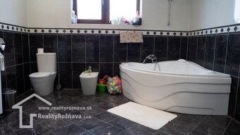 Nadštandardný dvojdom v Rožňave - 15