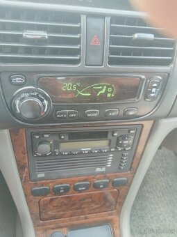 Daewoo Evanda - 15