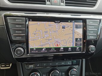 Predám Škodu Superb combi 2.0 TDI Style - 15