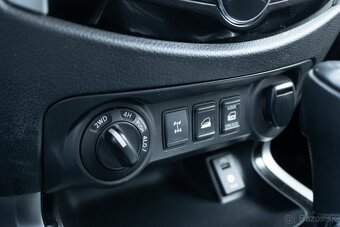 Nissan Navara Double Cab 190 - 15
