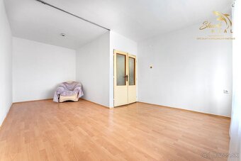 Rodinný dom na predaj v obci Slovenský Grob - 15