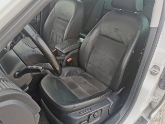 Skoda octavia 2 combi 2.0tdi manual 4x4 - 15