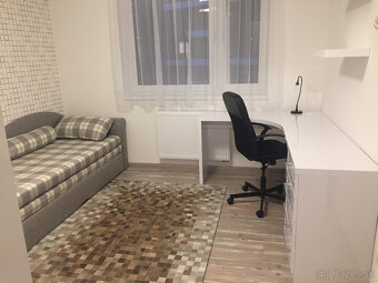 Prenájom štýlového 4-izbového bytu v projekte STEIN s dvomi - 15