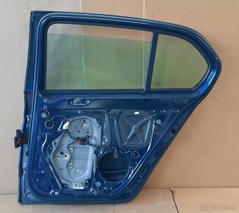 dvere Superb 2 - LF5Q 8D8D - 15