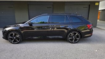 Skoda Superb Sportline r.v. 2023 27000km - 15