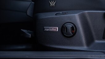 Volkswagen Golf Variant 2.0 TDI Highline Webasto DSG - 15