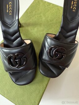 Gucci sandalky - 15