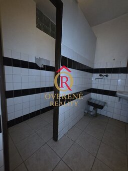 OVERENÉ REALITY - ponúkame exkluzívne na predaj priestrannú  - 15