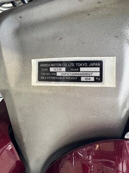 Honda Valkyrie Rune NRX 1800 - 15