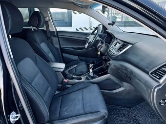 Hyundai Tucson 1.7 CRDi Family - 15