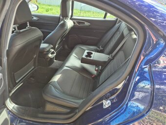 Alfa Romeo Giulia 2.2 Diesel 180 AT Super - 15