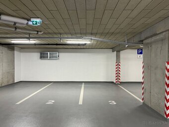REZERVOVANÉ - 5 izbový byt s terasou s krásnym výhľadom pri  - 15