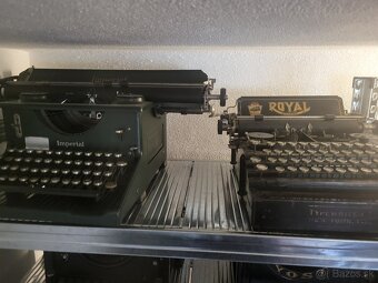 Predam zbierku starozitnych pisacich strojov - 15