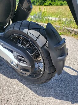 Predám HONDA x - adv - 15