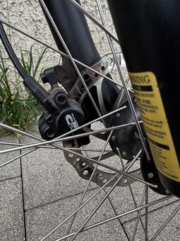 Predám horský bicykel GT Avalanche veľ.M - 15