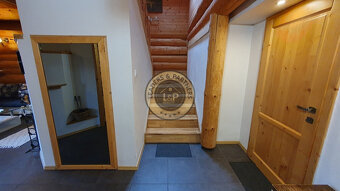 PREDAJ: veľký luxusný 10 r. zrubový dom Vysoké Tatry - 15