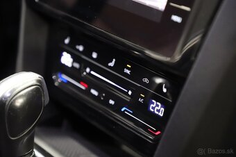Volkswagen Passat B8 Variant 2.0 TDI 110kW DSG automat - 15